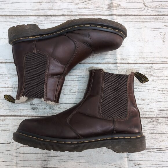 Dr. Martens Leonore Fur-Lined Chelsea Boots Brown Leather – Women’s 7 - Picture 7 of 9